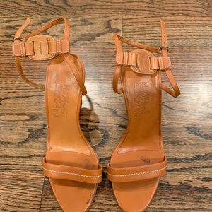 Salvatore Ferragamo Sculptural Wedges Camel Sz 38